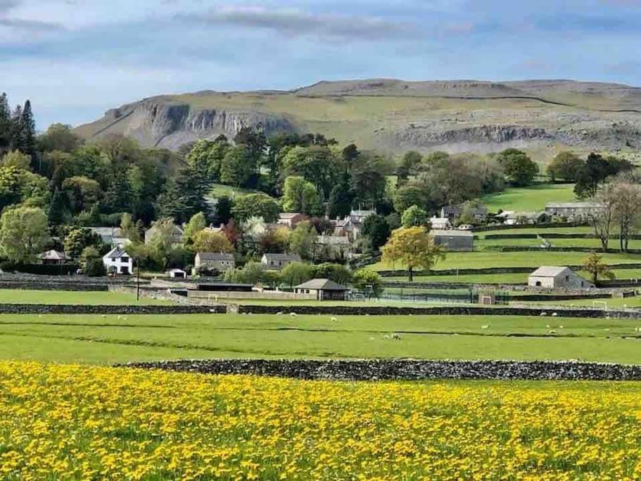 Charming Dog-Friendly Yorkshire Dales Cottage, Austwick Eksteriør bilde